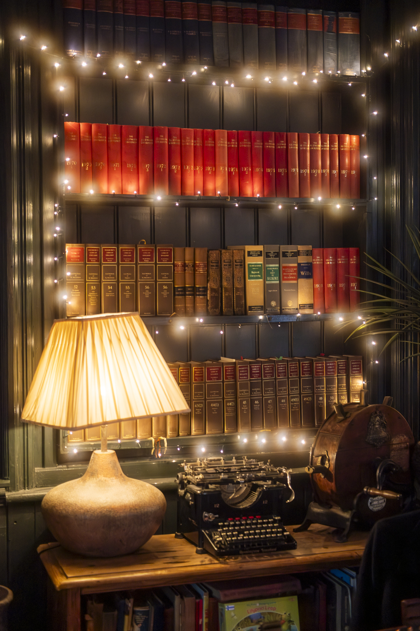 King Alfred Pub - KA - Bar 16.jpg